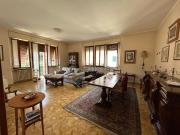 Appartamento in vendita di 163 m² in Via Monteverdi