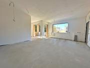 Appartamento in vendita di 164 m² in Via Giardini Sud