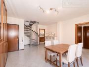 Appartamento in vendita di 165 m² in Via Cimone