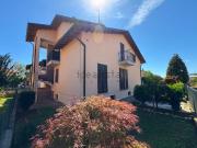 Appartamento in vendita di 165 m² in Via del Lucino, 4