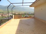 Appartamento in vendita di 165 m² in Via delle Azalee
