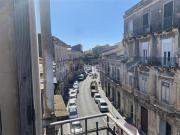 Appartamento in vendita di 165 m² in Via Francesco Crispi