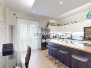 Appartamento in vendita di 165 m² in Via Monfalcone, 128