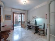 Appartamento in vendita di 165 m² in Via Santa Chiara, 4