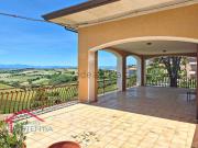 Appartamento in vendita di 165 m² in Viale Enrico...