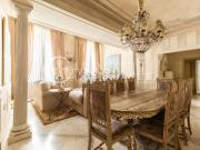 Appartamento in vendita di 167 m² in Via della Spada, 23