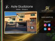 Appartamento in vendita di 167 m² in Via delle Orchidee, 9