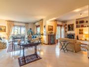 Appartamento in vendita di 167 m² in Via Monte Cervino