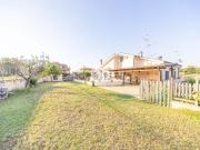 Appartamento in vendita di 170 m² in Via del Fosso...