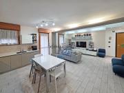 Appartamento in vendita di 170 m² in Via Giovanni Omboni