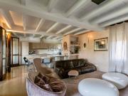 Appartamento in vendita di 170 m² in Via Iᵒ Maggio, 4