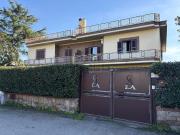 Appartamento in vendita di 170 m² in Via Ispica