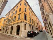 Appartamento in vendita di 170 m² in Via Modonella, 21