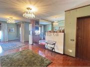 Appartamento in vendita di 170 m² in Via Serradifalco, 58