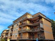Appartamento in vendita di 173 m² in Via Giulio Curioni, 65