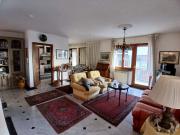 Appartamento in vendita di 173 m² in Via Tiro a Volo