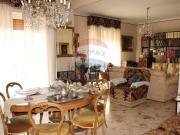 Appartamento in vendita di 174 m² in Via Carnazza, 89
