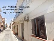 Appartamento in vendita di 174 m² in Via de Amicis