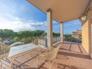 Appartamento in vendita di 174 m² in Via Nomentana, 917