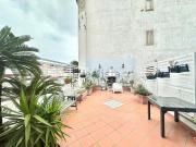 Appartamento in vendita di 173 m² in Via Alessandro Manzoni