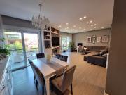 Appartamento in vendita di 175 m² in Via Andrea Ferrara