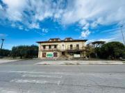 Appartamento in vendita di 175 m² in Via dei Rutuli, 107