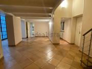 Appartamento in vendita di 176 m² in Via Nardones, 74