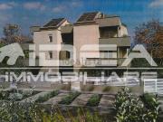 Appartamento in vendita di 177 m² in Strada Albareto
