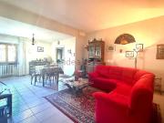 Appartamento in vendita di 178 m² in Via Vittorio Niccoli