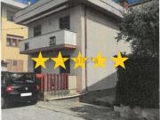 Appartamento in vendita di 179 m² in Via Marzabotto