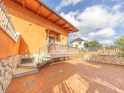 Appartamento in vendita di 180 m² in Via del Fosso...