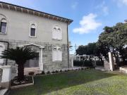 Appartamento in vendita di 180 m² in Via Trieste