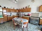 Appartamento in vendita di 180 m² in Viale Eugenio Chiesa