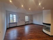 Appartamento in vendita di 181 m² in Via Francesco Melzi...