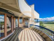 Appartamento in vendita di 181 m² in Via Riccardo Forster