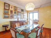 Appartamento in vendita di 181 m² in Via San Roberto...