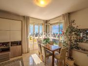 Appartamento in vendita di 183 m² in Strada Mulattiera...