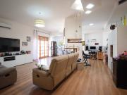 Appartamento in vendita di 183 m² in Via Don L. Orione