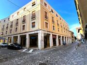 Appartamento in vendita di 183 m² in Via Rainerio, 6