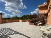 Appartamento in vendita di 184 m² in Via Gradoli