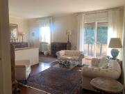 Appartamento in vendita di 186 m² in Via Giuseppe Bovini