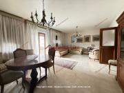 Appartamento in vendita di 187 m² in Viale Strasburgo, 212