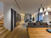 Appartamento in vendita di 188 m² in Via Giulio Jacobi