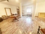 Appartamento in vendita di 190 m² in Via D. Rubechi
