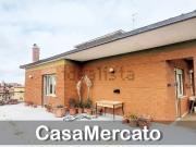 Appartamento in vendita di 190 m² in Via del Mare