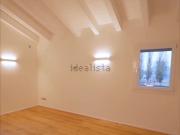 Appartamento in vendita di 190 m² in Via Sant&apos Osvaldo