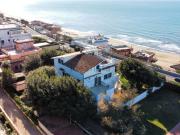 Appartamento in vendita di 190 m² in Viale Conchiglia di... Appartamento in vendita di 190 m² in Viale Conchiglia di...