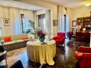 Appartamento in vendita di 190 m² in Viale Montegrappa