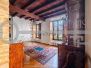 Appartamento in vendita di 191 m² in Via Olginati