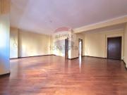 Appartamento in vendita di 192 m² in Largo Val di Mazara, 2